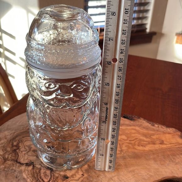 Santa Claus Clear Glass Jar with Sealing Lid - Picture 3 of 5